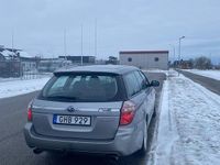 Begagnad Subaru Legacy 173 HK (127 kW) 2009 Grå Kombi