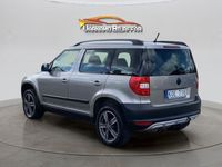 begagnad Skoda Yeti 2.0 TDI DPF Backsensorer Dragkrok