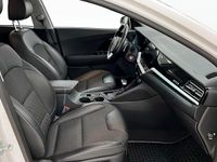 Begagnad Kia Niro 2021 Vit SUV