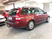 begagnad Volvo V50 2.4 Kinetic bes , servad , kamrem bytt 170HK