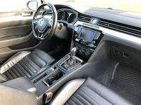 begagnad VW Passat Sportscombi 2.0 TDI Executive GT 4-Motion