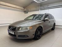 Begagnad Volvo V70 Momentum 231 HK (169 kW) 2009 Grå Kombi
