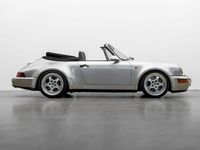 Begagnad Porsche 911 Carrera 250 HK (183 kW) 1992 Zermatt silver metallic / svart top Cab