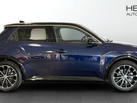 Ny Renault R5 Iconic 110 kW (150 HK) 2025 Halvkombi