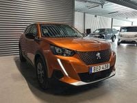 Begagnad Peugeot e-2008 Active 100 kW (136 HK) 2022 Orange SUV
