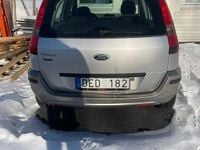 Begagnad Ford Fusion 80 HK (58 kW) 2005 Halvkombi