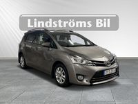 begagnad Toyota Verso 1.6 Edition Feel Drag Vinterhjul Lågmil Garanti