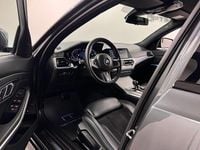 Begagnad BMW 330e M Sport 184 HK (135 kW) 2019 Grå Sedan