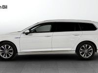 Begagnad VW Passat GTE 156 HK (114 kW) 2020 Pure white
