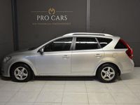 Begagnad Kia Ceed Sportswagon 128 HK (94 kW) 2012 Silver Kombi