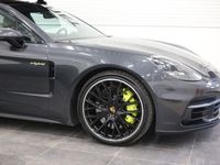 begagnad Porsche Panamera 4 E-Hybrid Sport Turismo PDK Sportavgas