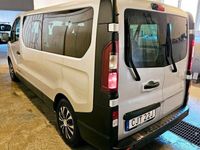 begagnad Renault Trafic Grand Kombi 2.0 dCi EDC Euro 6