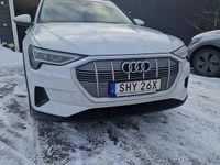 Begagnad Audi e-tron 230 kW (313 HK) 2020 SUV