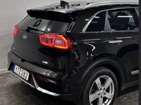 begagnad Kia Niro P-HEV / Motorvärmare / Fint skick / S-V däck