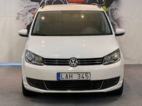 begagnad VW Touran 1.4 TSI ECOFUEL 7-SITS ( 10000 MIL ) NY BE