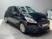 Begagnad Peugeot 208 83 HK (61 kW) 2014 Svart Halvkombi