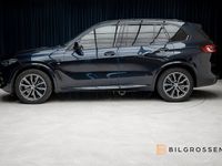 begagnad BMW X5 xDrive45e 394hk M Sport B&W Panorama Luftfj 360 Laser