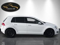 Begagnad VW Golf VII 110 HK (80 kW) 2015 Vit Halvkombi