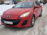 Begagnad Mazda 3 Inclusive 105 HK (77 kW) 2010 Röd