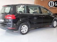 Begagnad VW Sharan 140 HK (102 kW) 2013 Svart Minibuss