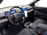 begagnad Ford Mustang Mach-E Standard Range AWD Std Rng 269 70 kWh II Panorama | DEMOB
