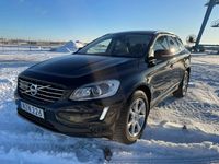 begagnad Volvo XC60 D4 AWD Geartronic Summum, Classic Euro 6