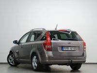 begagnad Kia Ceed 1.6CRDi Facelift Premium Edition Drag 2 Ägare 128hk