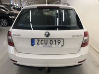 begagnad Skoda Octavia 1.6 Tdi 115 Hk Automat Kombi Ambition