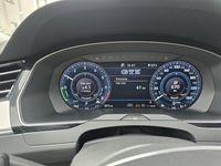 begagnad VW Passat PassatGTE Drag Skinn Backkamera Cockpit