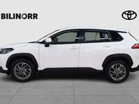 Begagnad Toyota Corolla Cross Active 197 HK (144 kW) 2024 Vit SUV