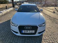 Begagnad Audi A6 Proline 190 HK (139 kW) 2014 Vit metallic Kombi