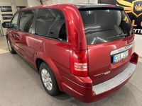 begagnad Chrysler Town & Country 3.3 V6 AUTOMAT 7-Sits AUX 0% RÄNTA