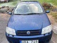 Begagnad Fiat Punto Dynamic 80 HK (58 kW) 2004 Halvkombi