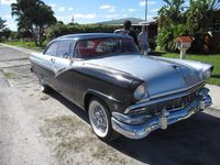 Begagnad Ford Fairlane 228 HK (167 kW) 1956 Flerfärgad Sportkupé