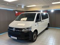 begagnad VW Caravelle T32 TDi150 AUT 9-SITS LÅNG Skinn Värmar