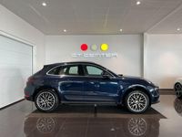 Begagnad Porsche Macan 252 HK (185 kW) 2017 Night blue metallic/beige läder SUV