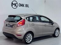 Begagnad Ford Fiesta Titanium 101 HK (74 kW) 2016 Brun Halvkombi