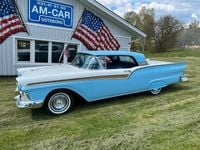 Begagnad Ford Skyliner 248 HK (182 kW) 1957 Flerfärgad Cab