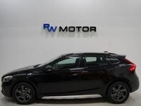 Begagnad Volvo V40 Summum 150 HK (110 kW) 2013 Svart Halvkombi