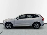 Begagnad Volvo XC60 Momentum 303 HK (222 kW) 2020 Vit SUV