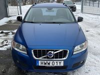 Begagnad Volvo V70 163 HK (119 kW) 2025 Blå