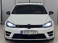 Begagnad VW Golf VII R 301 HK (221 kW) 2016 Vit Kombi