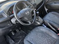 begagnad Opel Combo (SE PRISET)