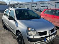 Begagnad Renault Clio R.S. 75 HK (55 kW) 2005 Halvkombi