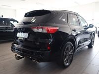 begagnad Ford Kuga Plug-In Hybrid 225hk St-line X Business/drag/vhjul