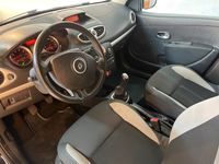 begagnad Renault Clio R.S. 5-dörra Halvkombi 1.2 E85 KamrembyteM-Värmare