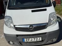 Begagnad Opel Vivaro 114 HK (83 kW) 2014 Minibuss