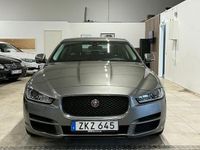 Begagnad Jaguar XE 200 HK (147 kW) 2017 Grå Sedan