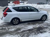 Begagnad Kia Ceed Sportswagon 128 HK (94 kW) 2012 Kombi