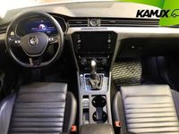 begagnad VW Passat 2.0 TDI 4Motion Executive R-Line Cockpit Skinn Keyless Värmare D 2018, Kombi